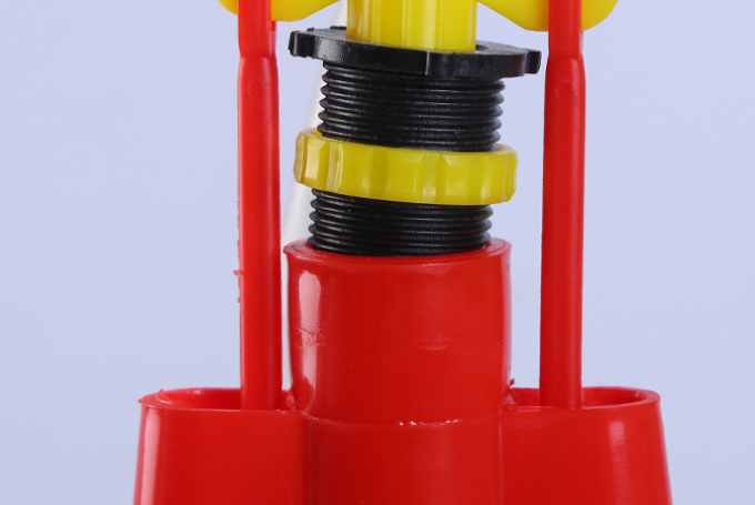 Gevogelte Huis Gebruik Plastic Automatische Kip Vogel Water Feeder Drinker Automatische Bell Drinker 6