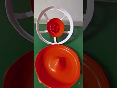 1 het Gevogelte van de jaargarantie het Voeden Pan Easy om schoon te maken