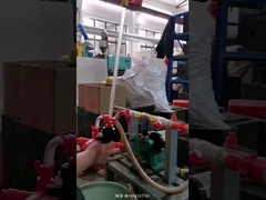 2022 Hoogte - de drukregelaar van het kwaliteitswater op de pluimveehouderijmateriaal van de waterlijn